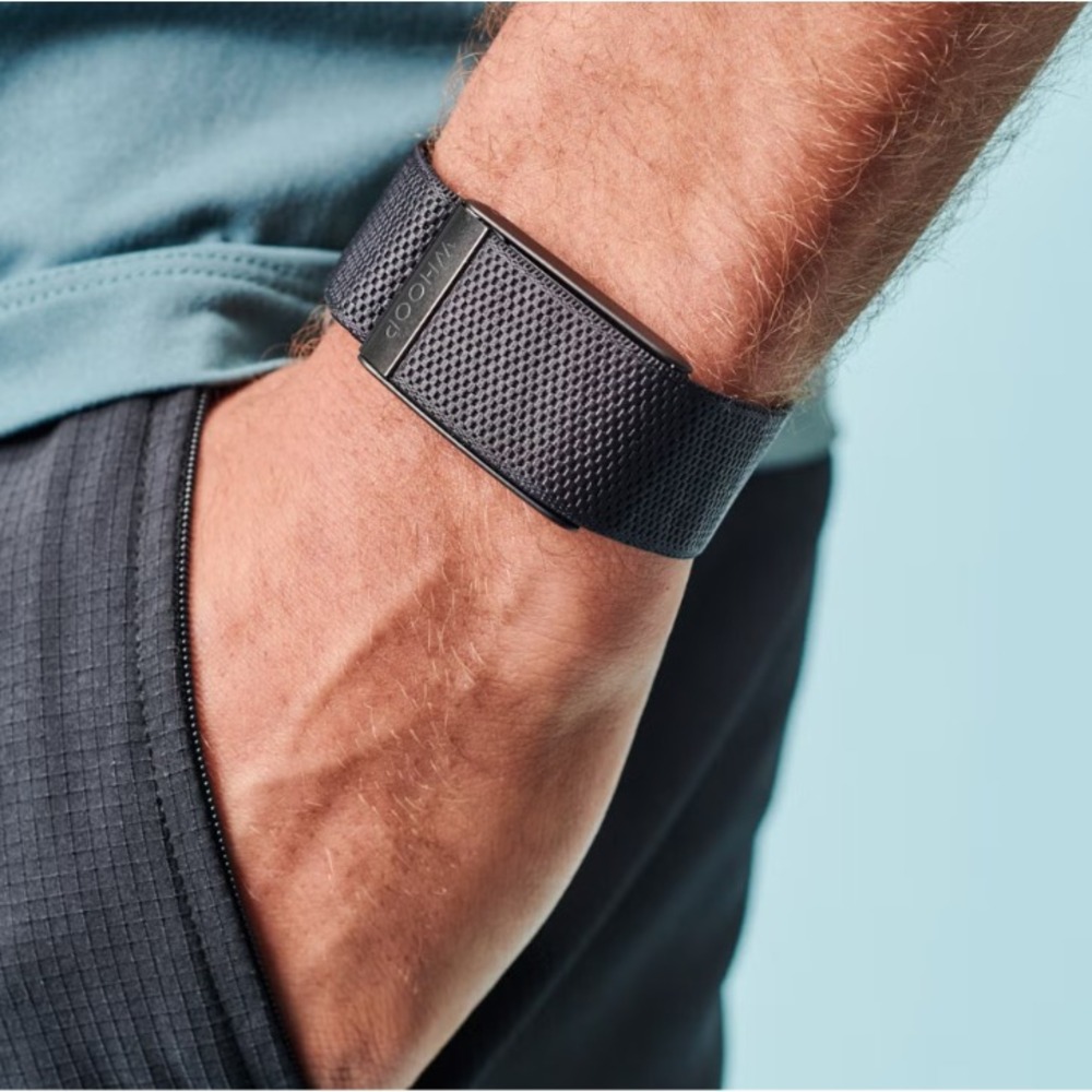 WHOOP 4.0 Fitness Health Tracker Black Strap Activity Sleep Monitor Wearable